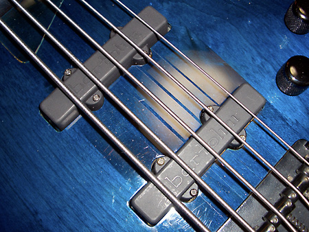 AriaProII AVANTE Series 5-strings Bass - DoromPATIO