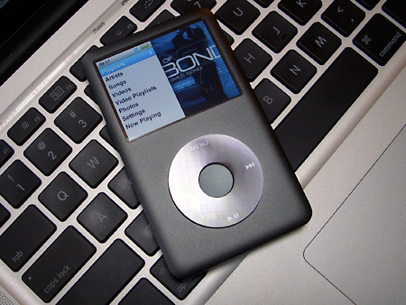 iPod, iPhone